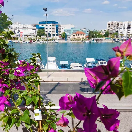 Guest house Sobe Pegla 3*