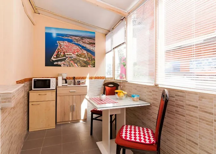 Guest house Sobe Pegla Zadar